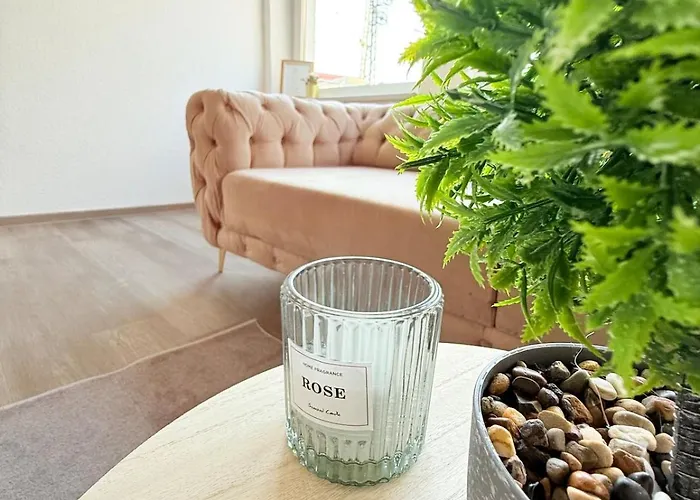 Cozy Living In With Chesterfield Flair Apartman *